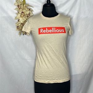 🐼 3/$25 NWOT misfit rebellious tee